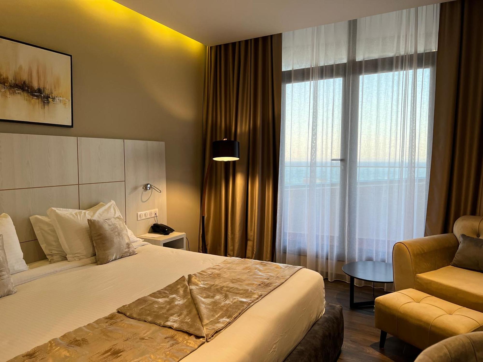 Hotel Ben Aouda & Spa Tipaza Exteriör bild