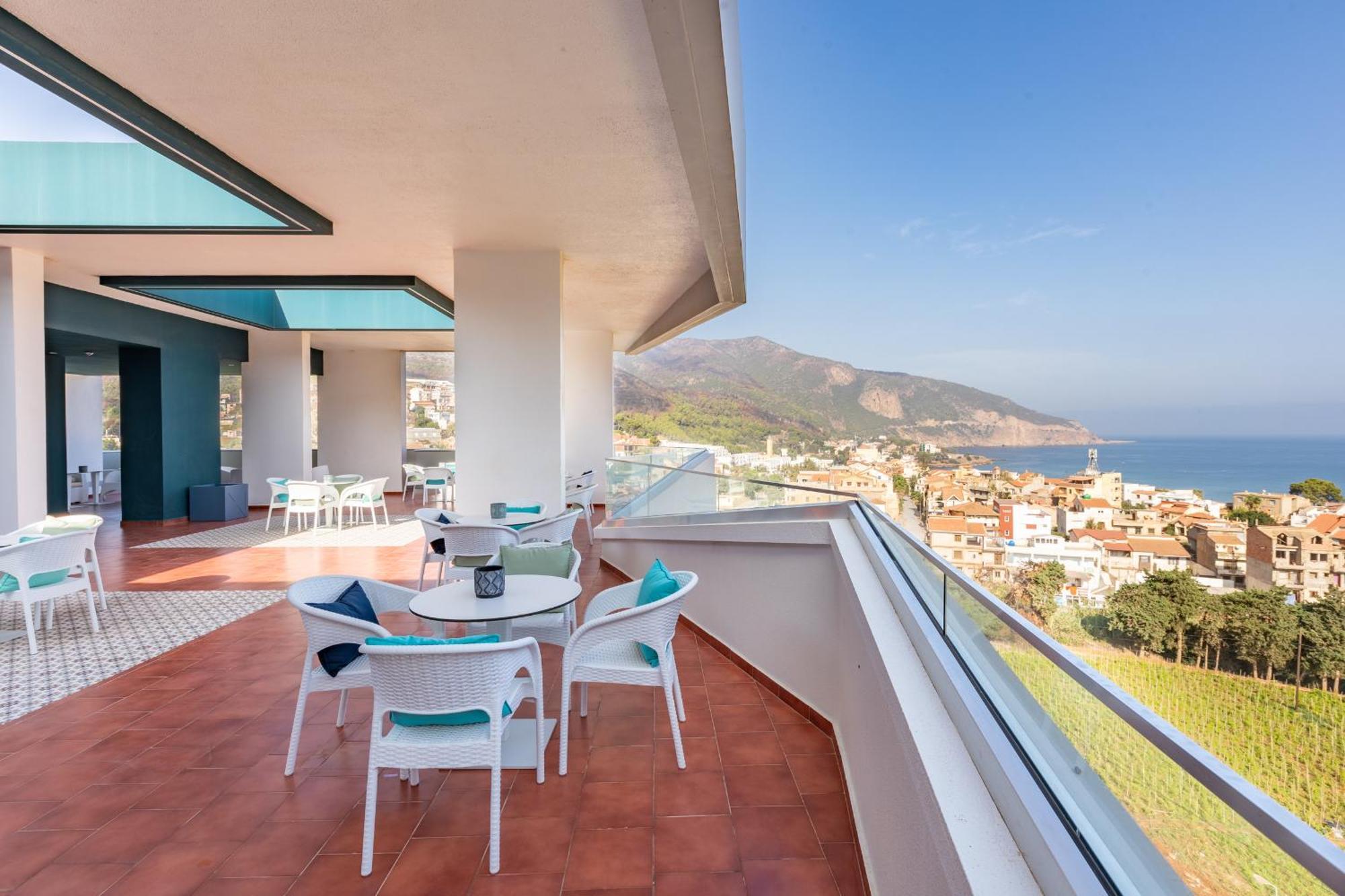 Hotel Ben Aouda & Spa Tipaza Exteriör bild